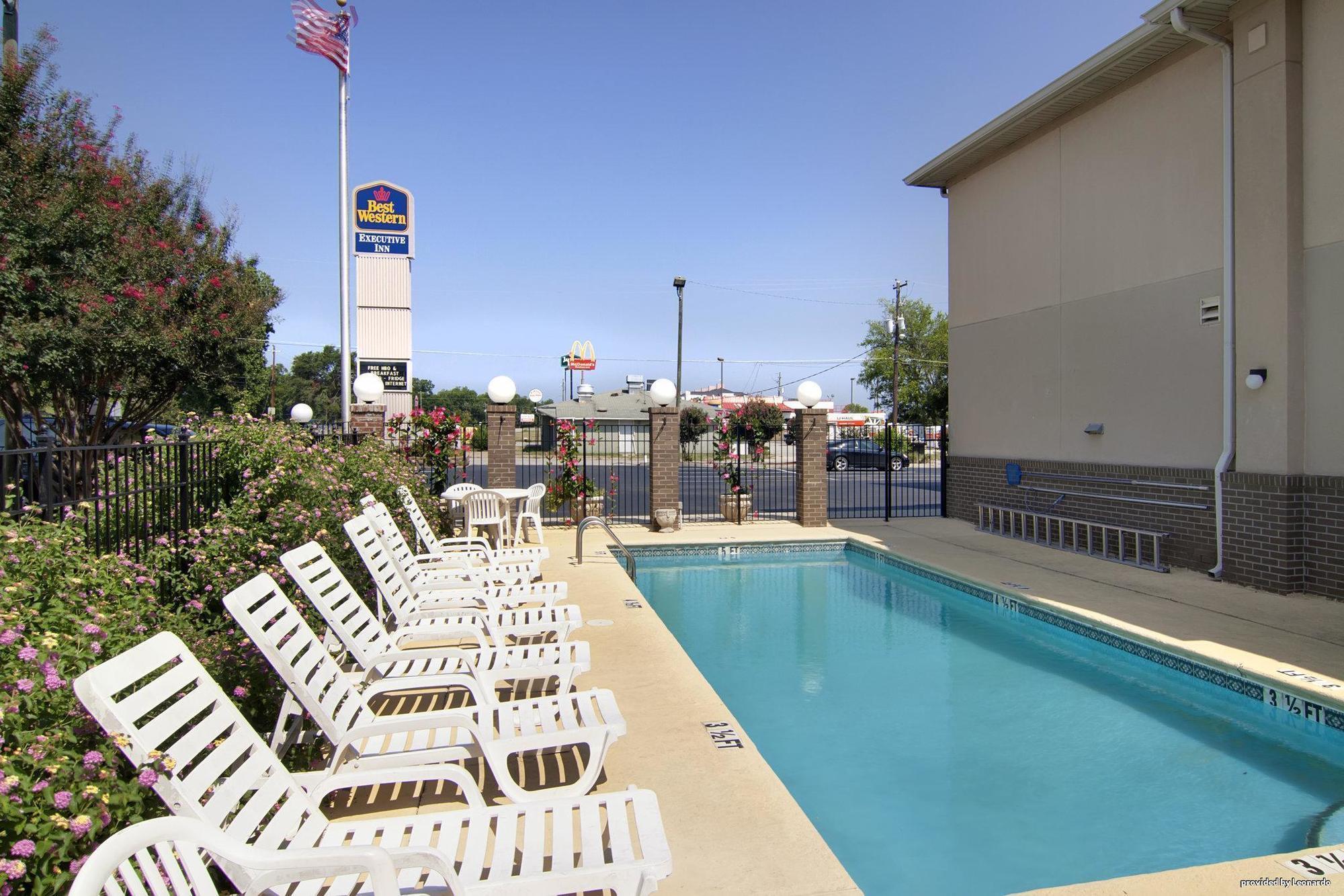 Econo Lodge Waynesboro Eksteriør billede